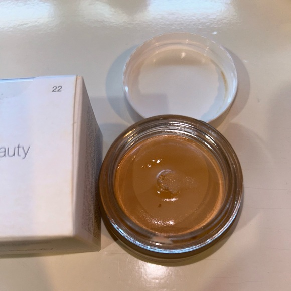 RMS UnCoverup Cream Foundation - Picture 2 of 3